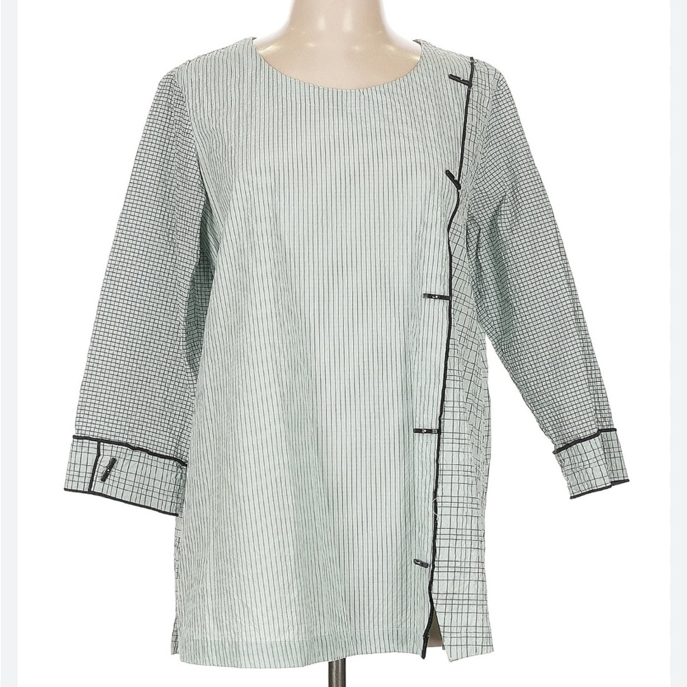 Ali Miles Tunic Multi Pattern Crinkle PianoKey Style Buttons Sage green Black XL